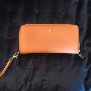 Tory Burch Travel Sized Wallet
